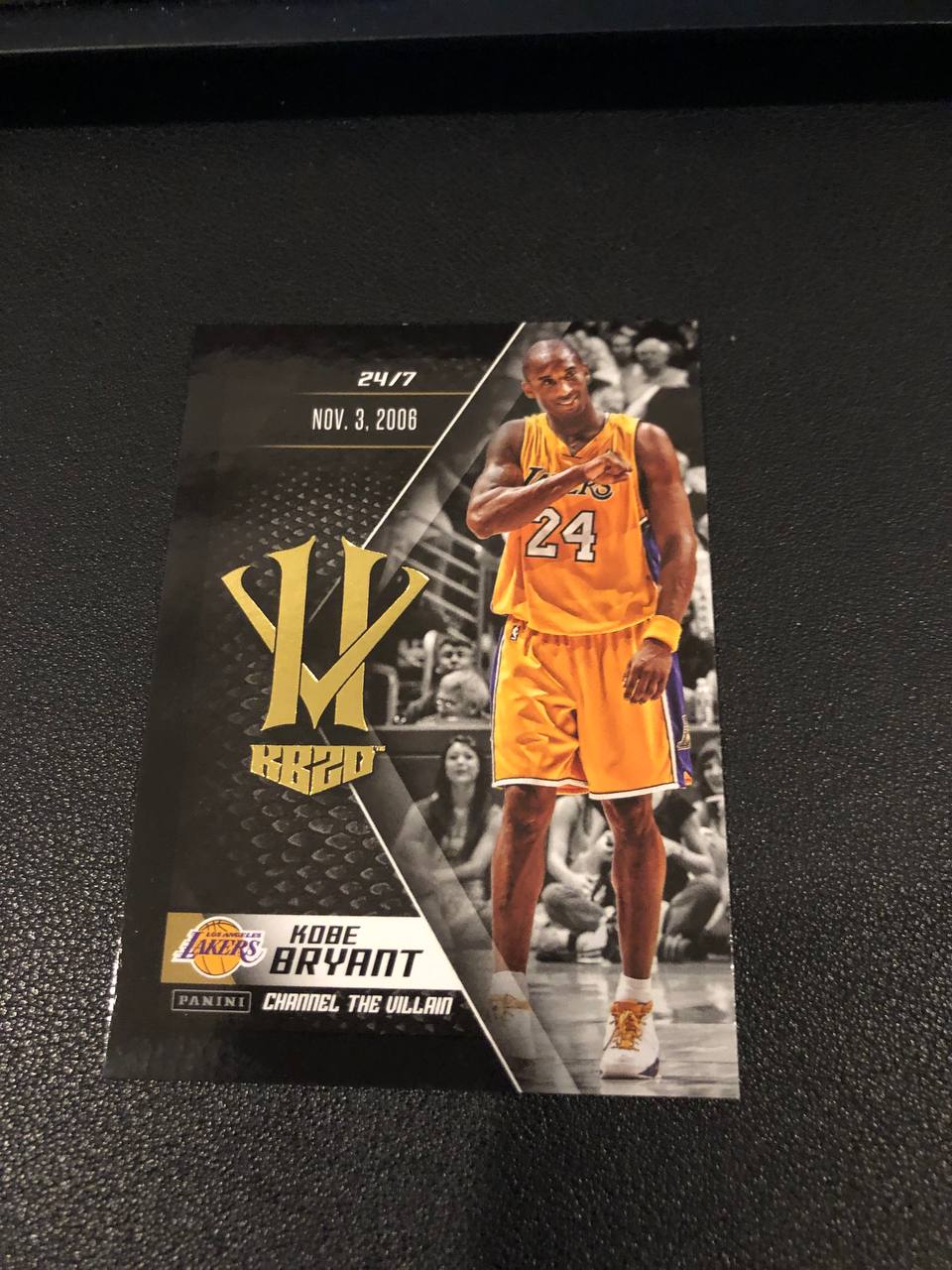 2015-16 Kobe Bryant - Black 24/7